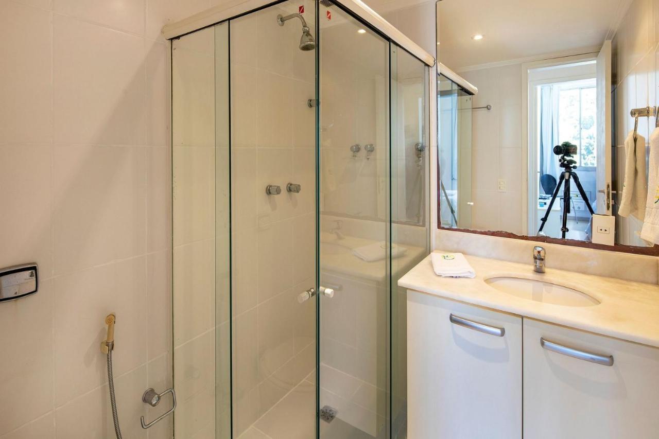 Confortavel E Seguro 2 Quartos Com Varanda No Leme ริโอเดจาเนโร ภายนอก รูปภาพ