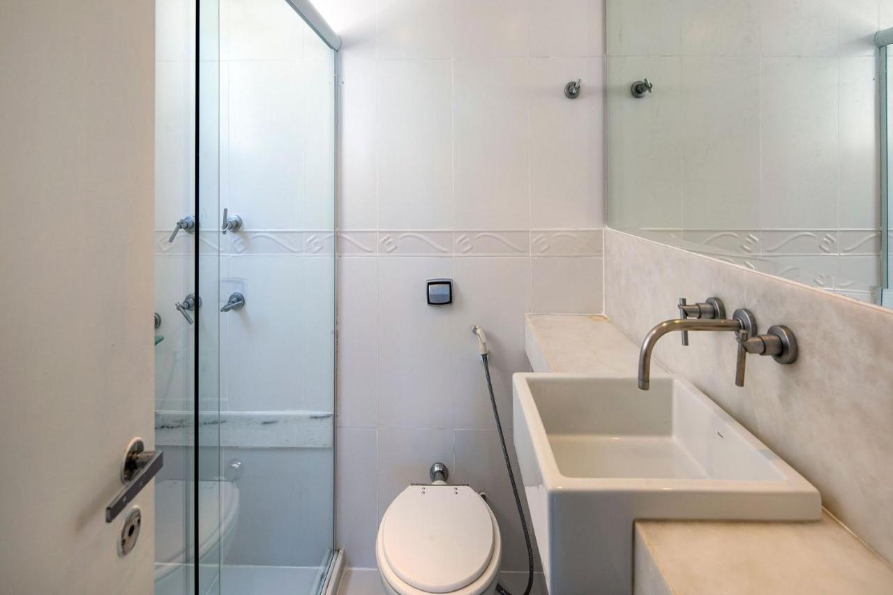Confortavel E Seguro 2 Quartos Com Varanda No Leme ริโอเดจาเนโร ภายนอก รูปภาพ